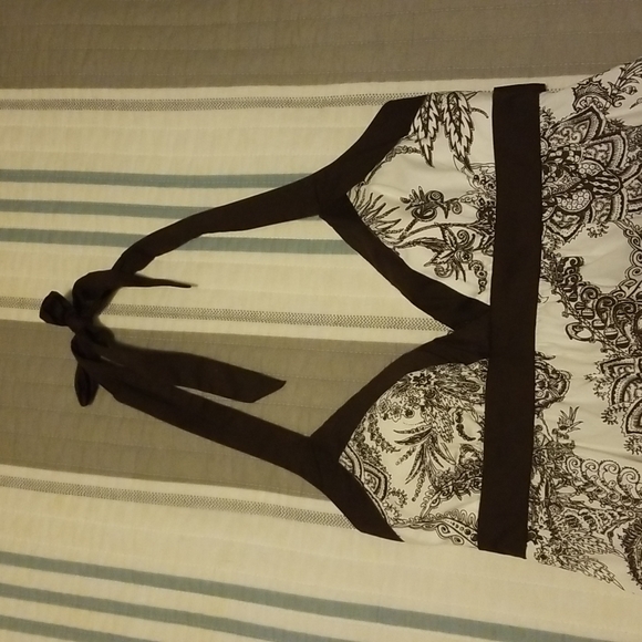 Halter Sundress - Picture 2 of 8